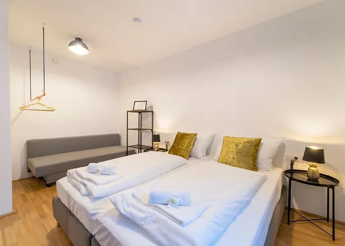 Rhc Central Station Premium | Contactless Check-in Apartment Vienna