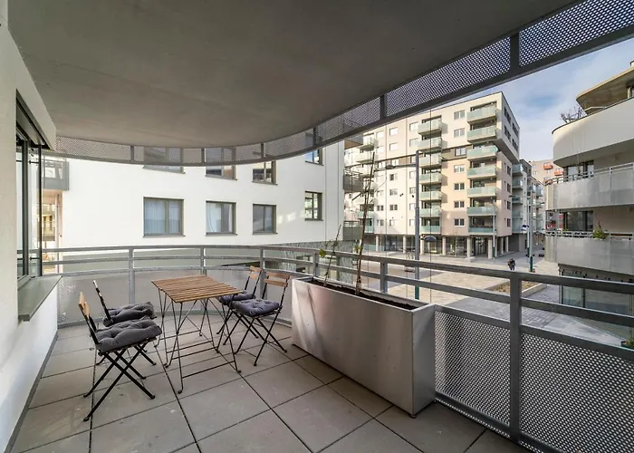 Rhc Central Station Premium | Contactless Check-in Apartment *