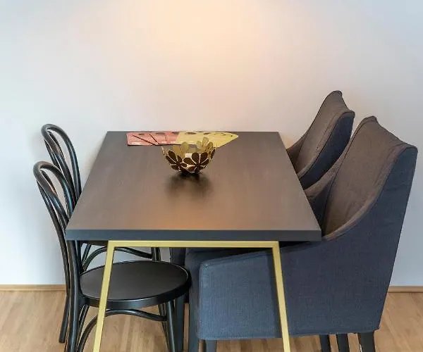 Rhc Central Station Premium | Contactless Check-in Apartment *